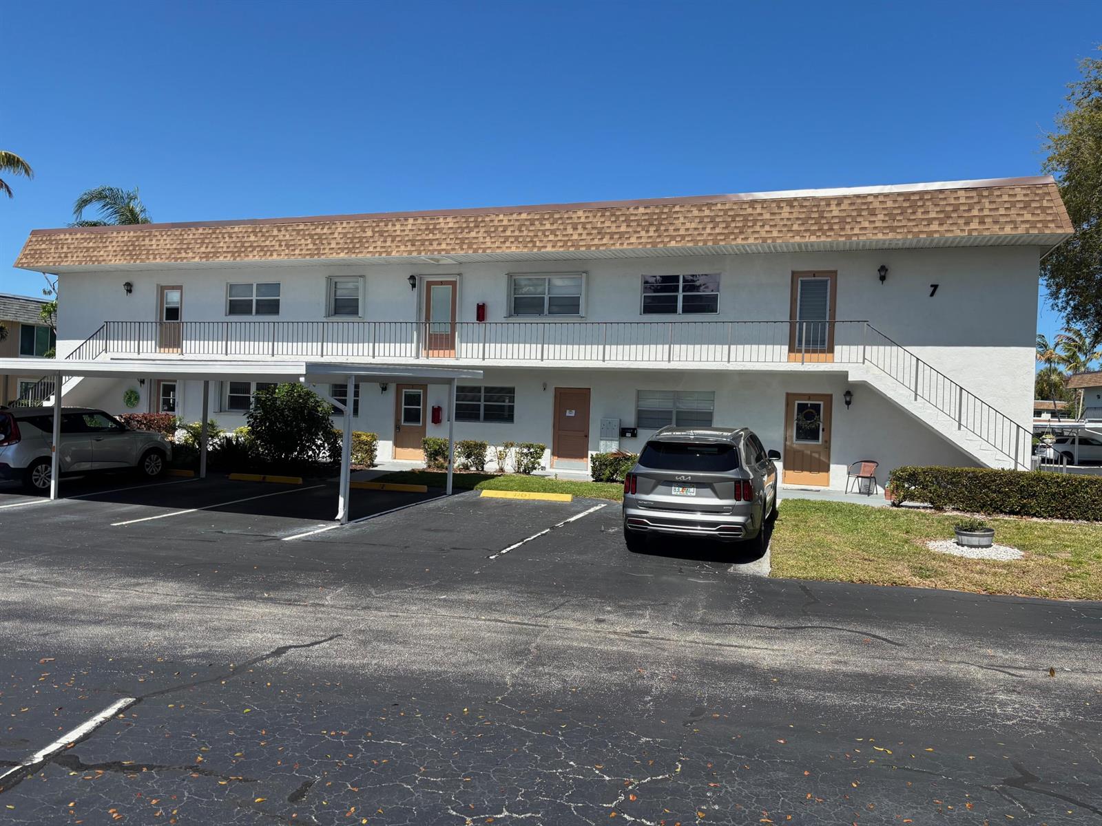 2950 SE Ocean Boulevard # 5, Stuart FL 34996
