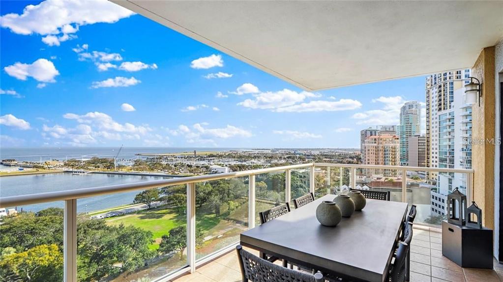 400 BEACH DRIVE NE UNIT 804