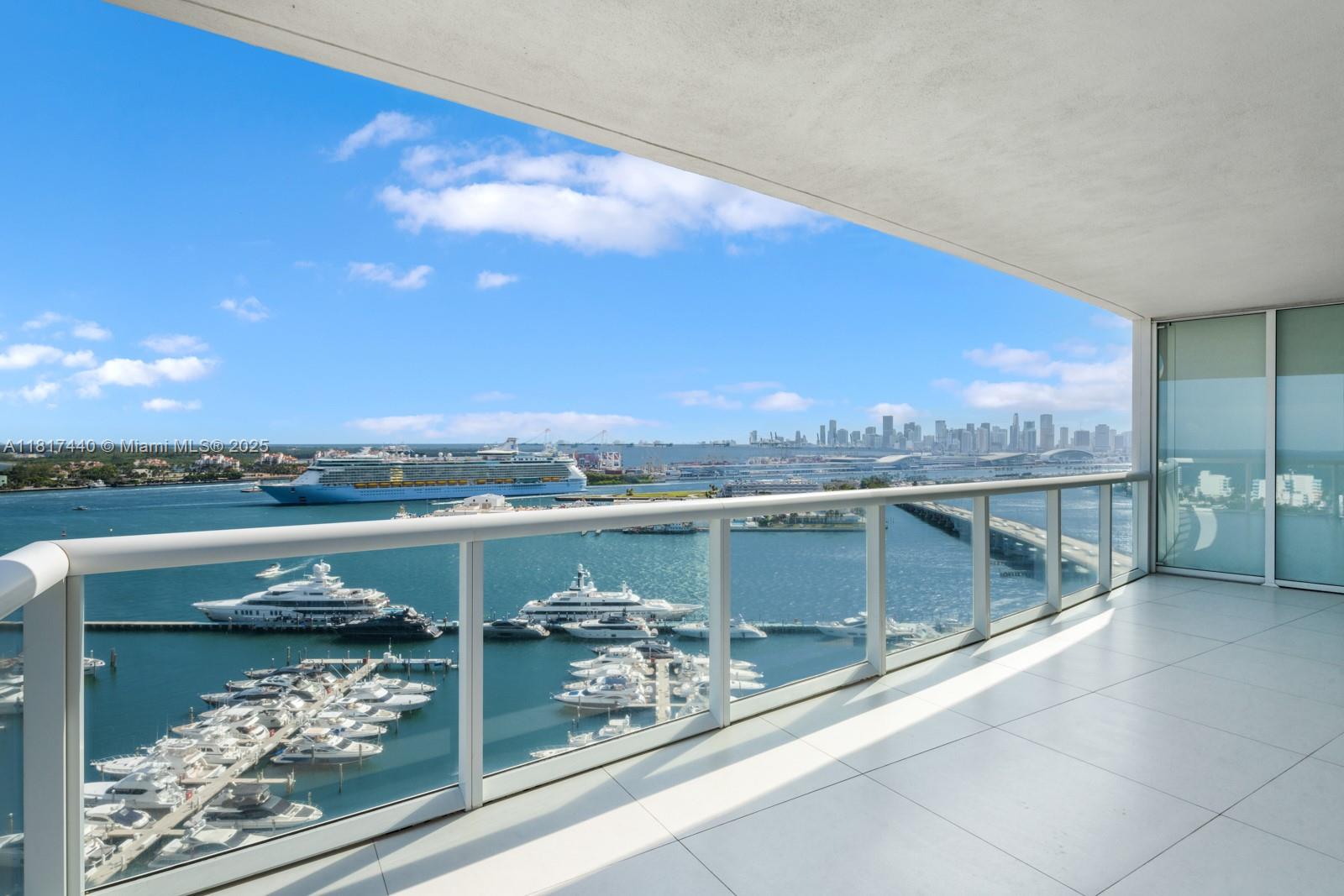 450 Alton Rd # 2007, Miami Beach FL 33139
