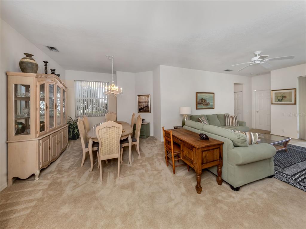 4831 SUMMERTREE ROAD, VENICE, FL — photo 4 of 30