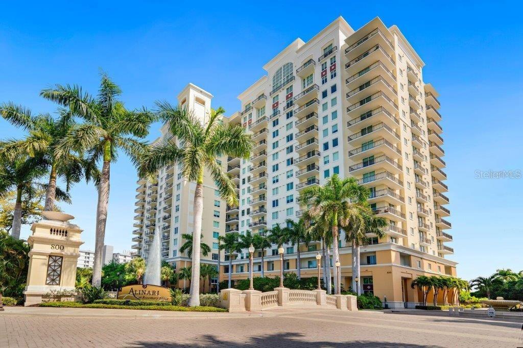 800 N TAMIAMI TRAIL UNIT 405