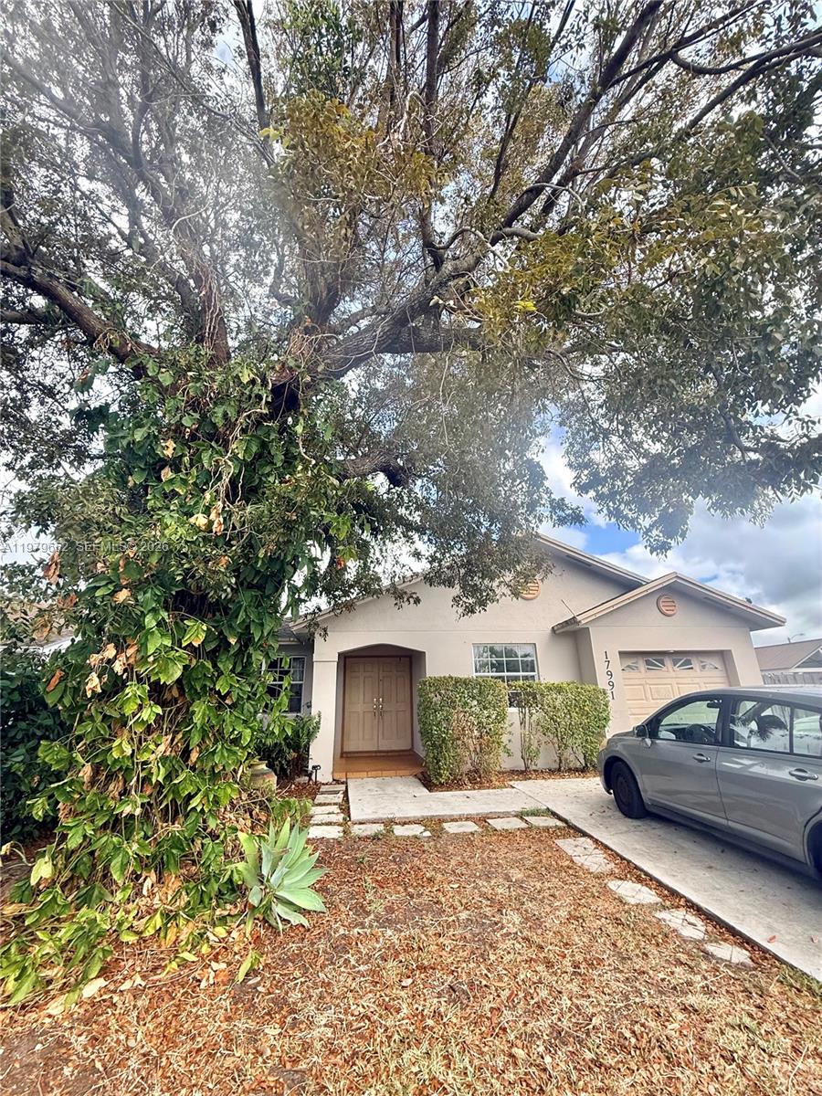 17991 SW 136th Ave, Miami FL 33177