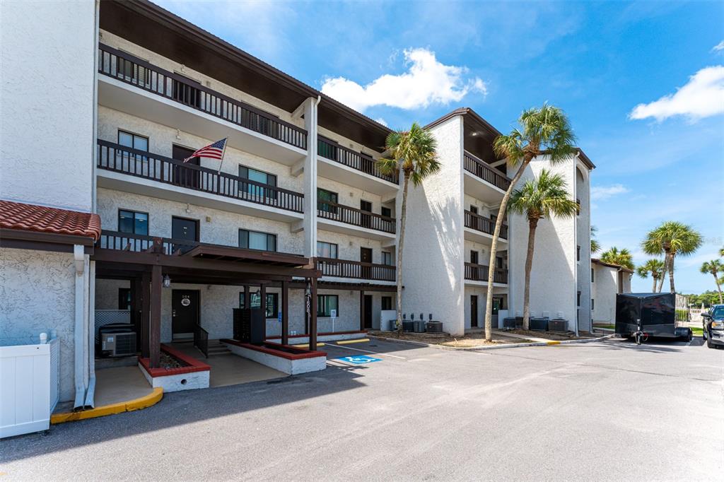 1608 STICKNEY POINT ROAD UNIT 1608-204