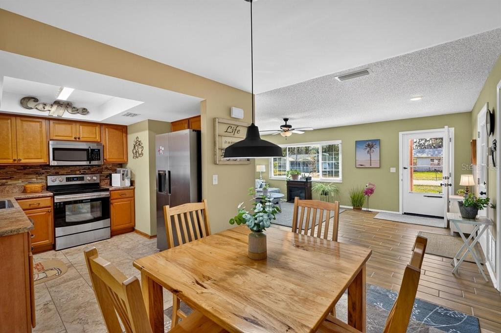 8 GREENFERN CIRCLE, ORMOND BEACH, FL — photo 5 of 30