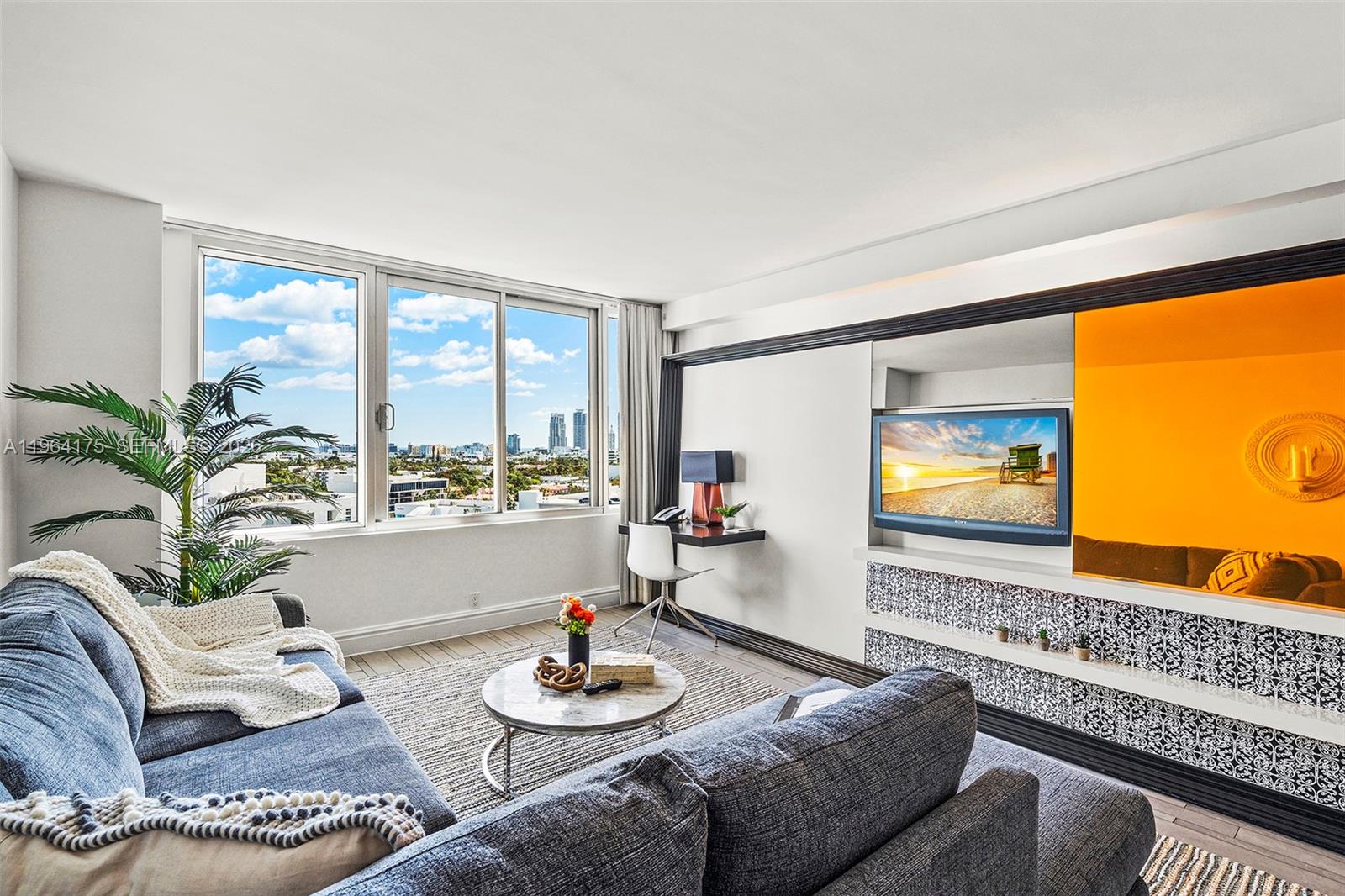1100 West Ave # 1123, Miami Beach FL 33139
