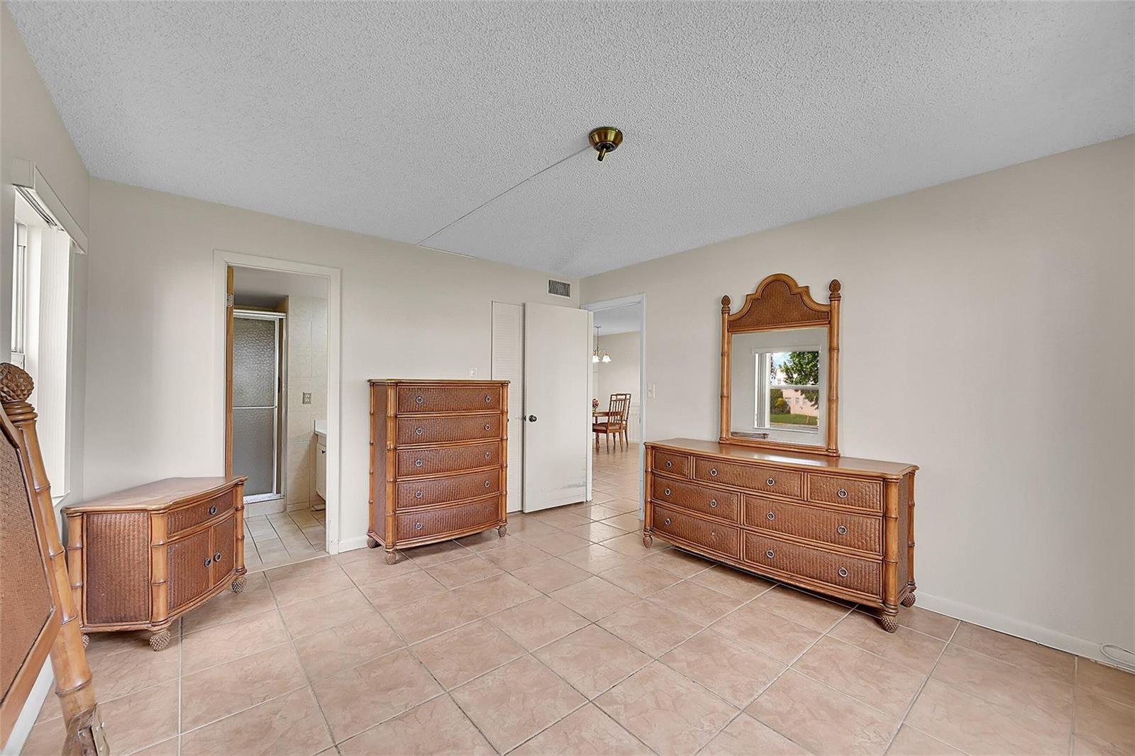 9261 Sunrise Lakes Boulevard # 112, Sunrise FL 33322