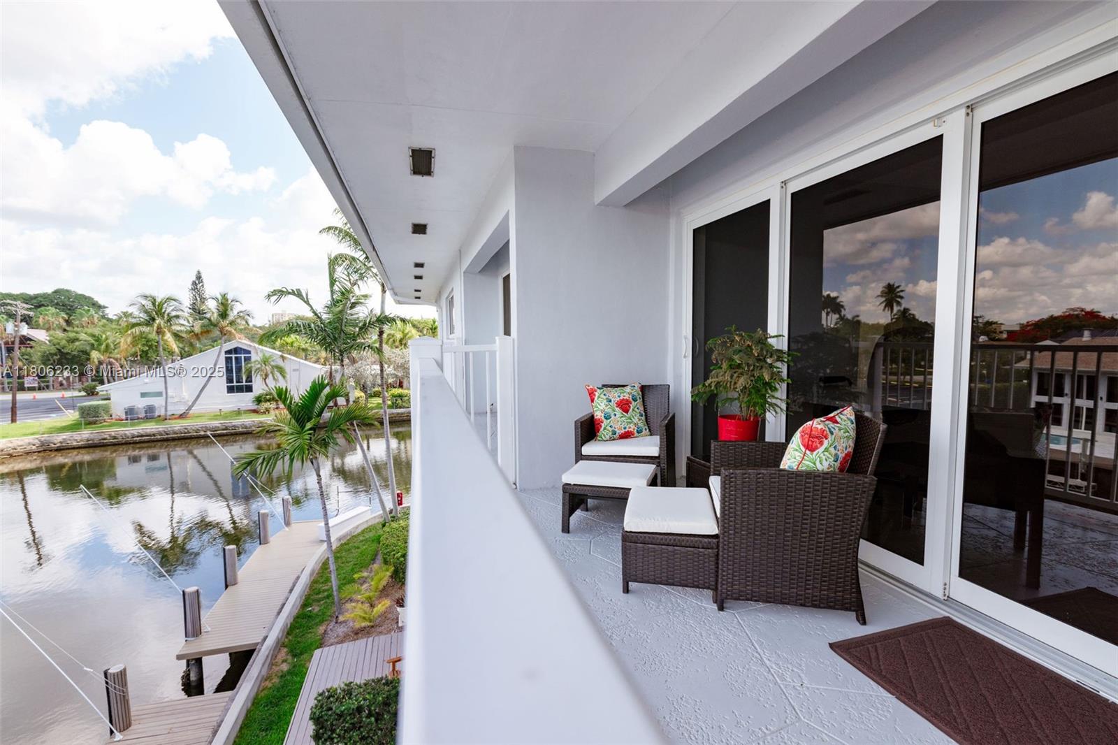 535 Hendricks Isle # 303, Fort Lauderdale FL 33301