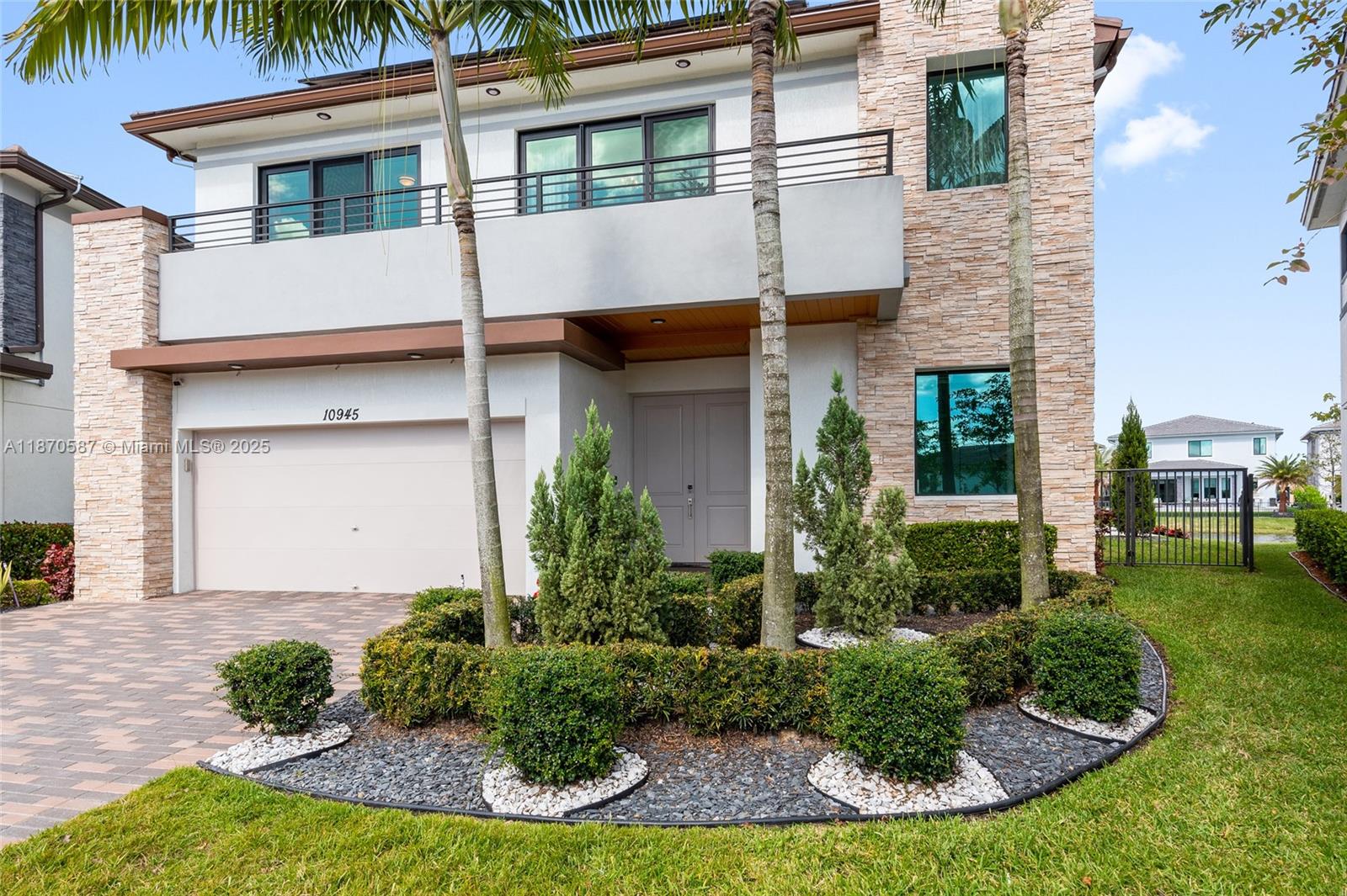 10945 Windward St, Parkland FL 33076