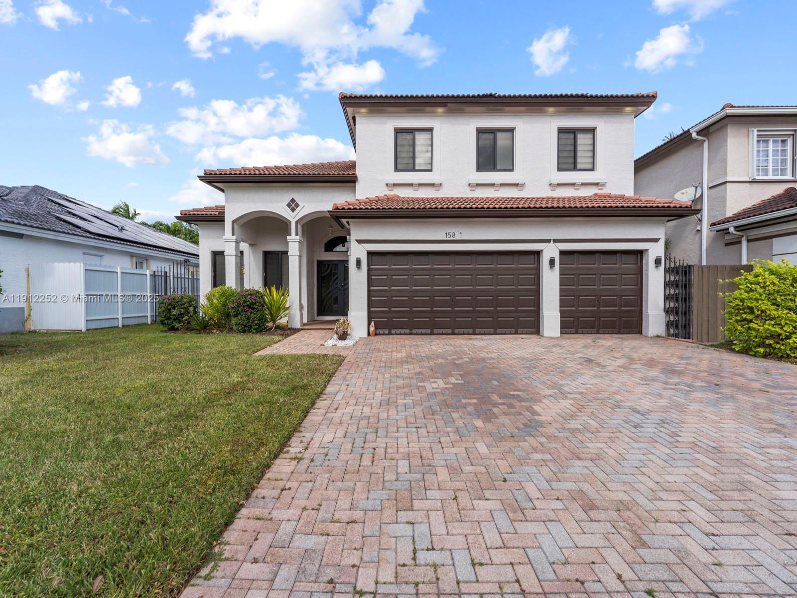 15871 SW 141st St, Miami FL 33196