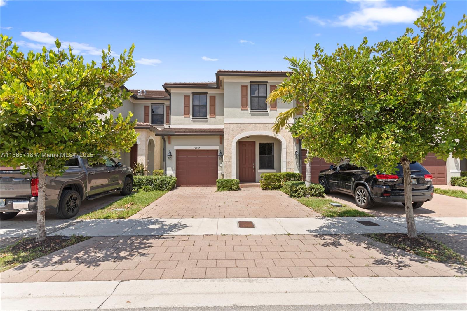 10392 W 33rd Way, Hialeah FL 33018