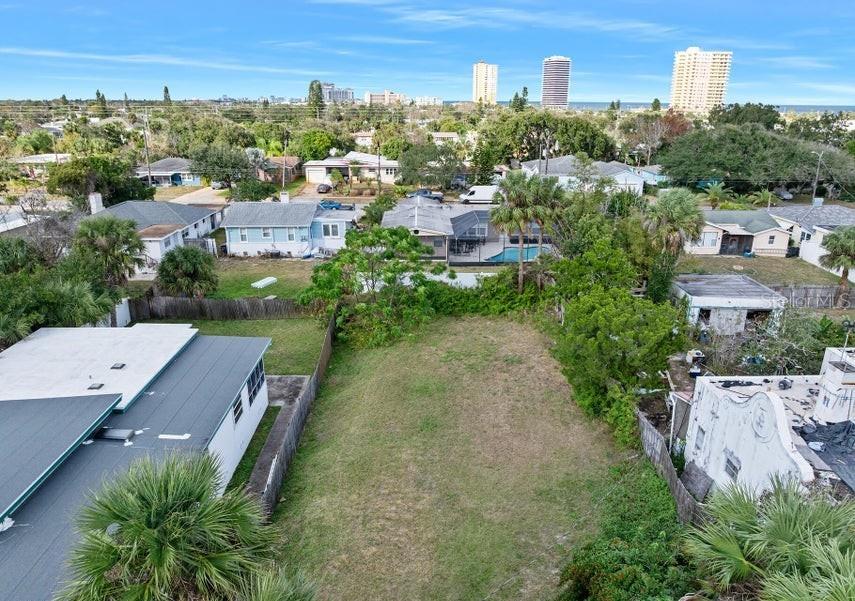 339 MANHATTAN AVENUE