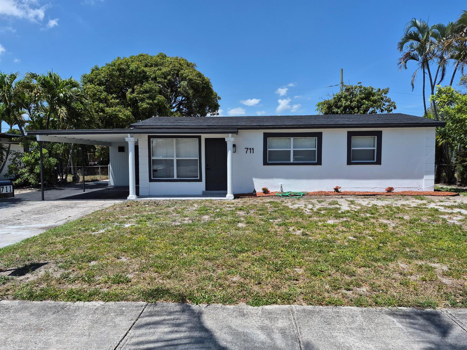 711 NW 18th Street, Pompano Beach FL 33060