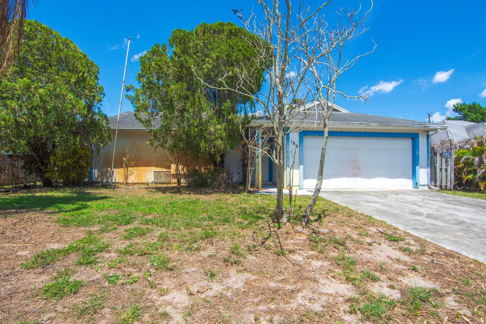 188 SW Milburn Circle, Port St. Lucie FL 34953