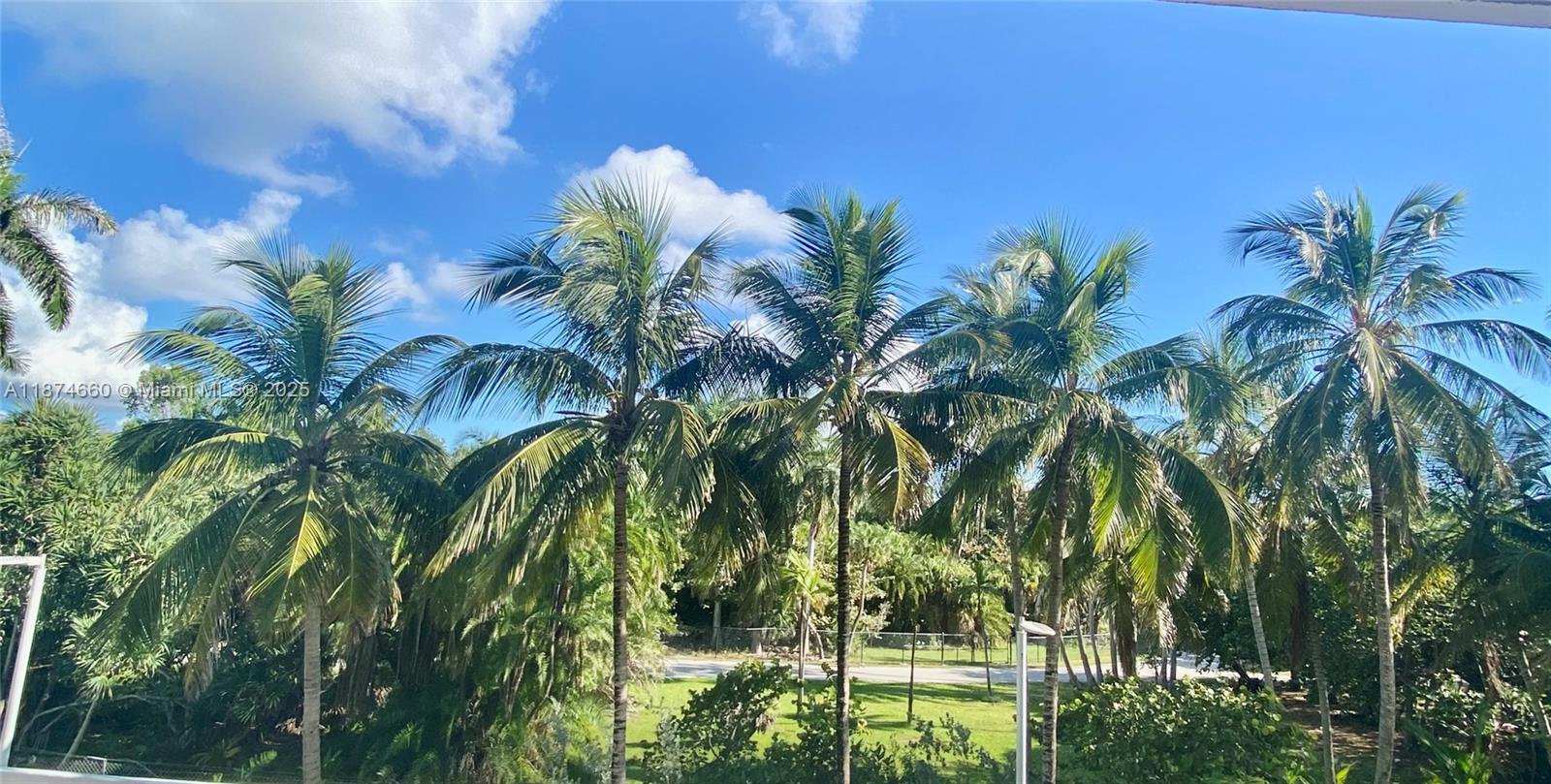 177 Ocean Lane Dr # 212, Key Biscayne FL 33149