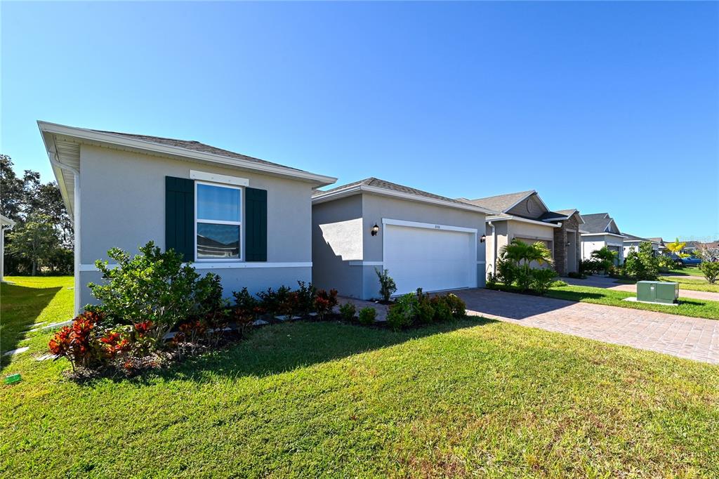 3551 74TH AVENUE CIRCLE E, SARASOTA, FL — photo 4 of 30