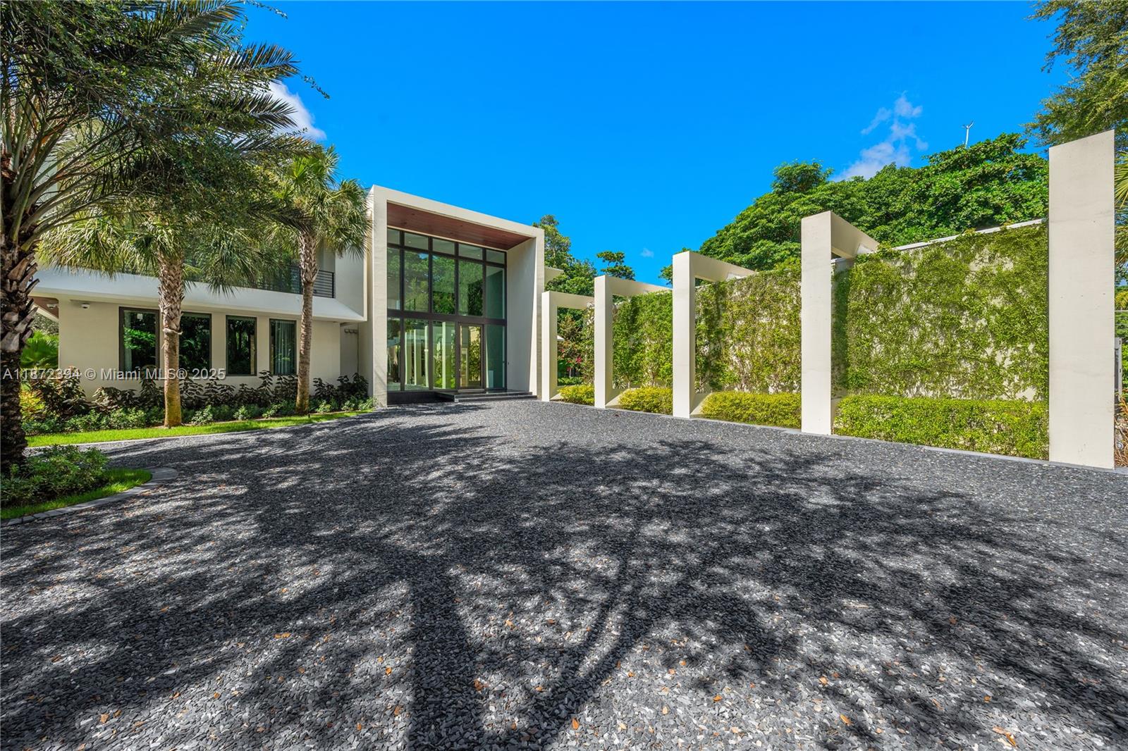 9440 Old Cutler Ln, Coral Gables FL 33156