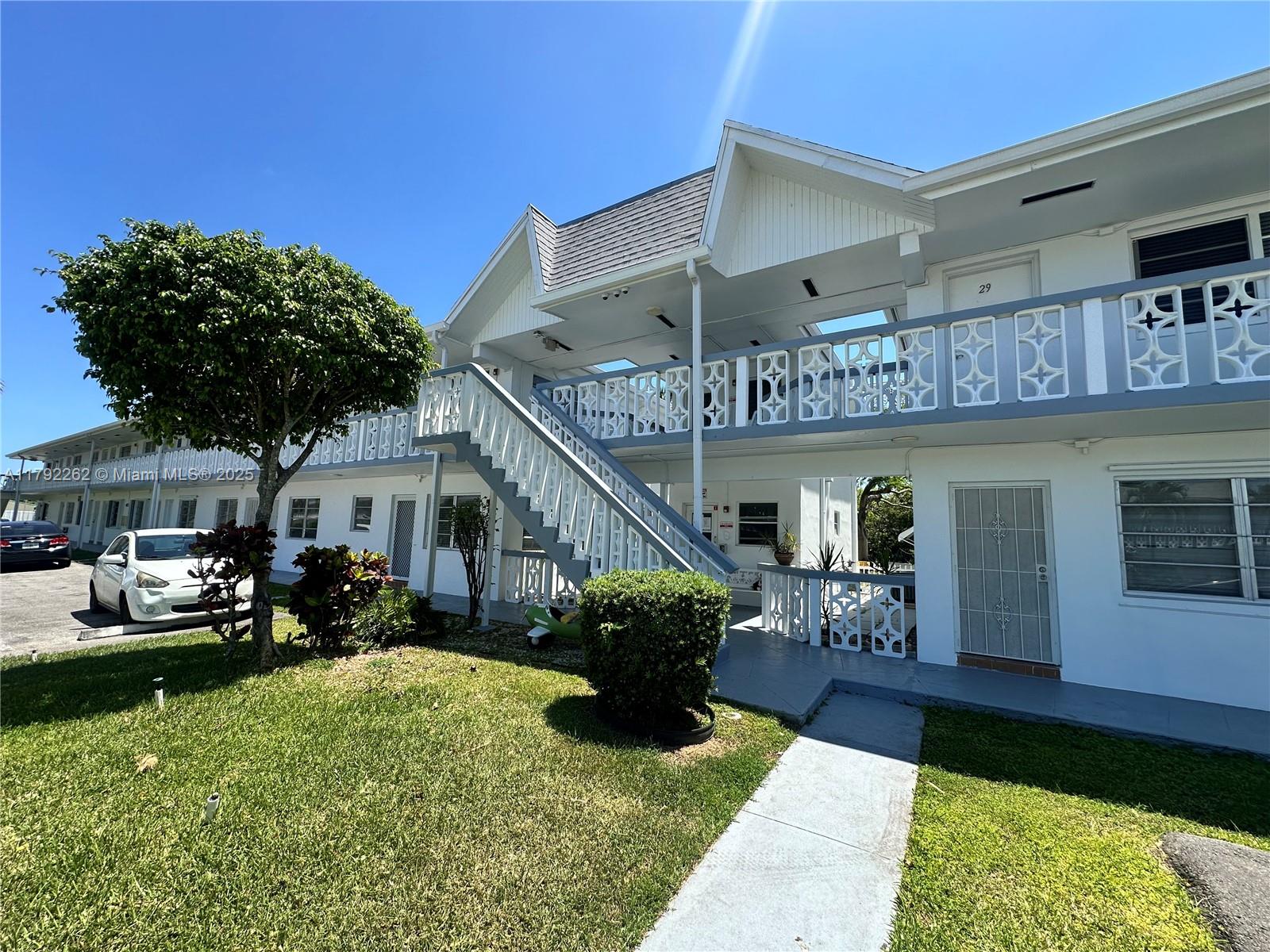 50 NW 204th St # 24, Miami Gardens FL 33169