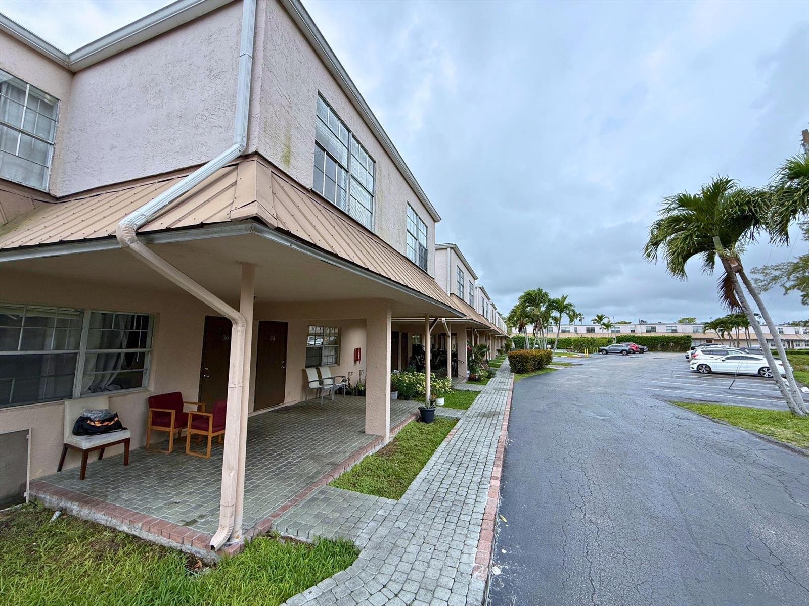 4100 NW 16th Avenue # 31, Oakland Park FL 33309