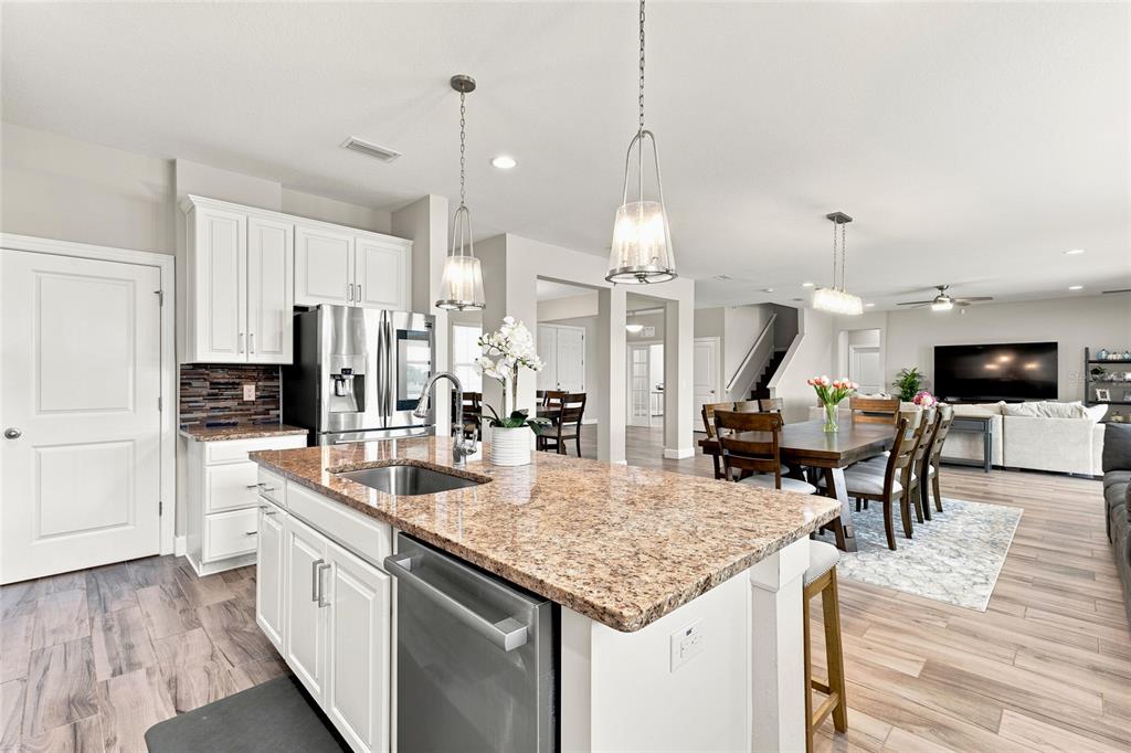 7697 ROMA DUNE DRIVE, WESLEY CHAPEL, FL — photo 5 of 30