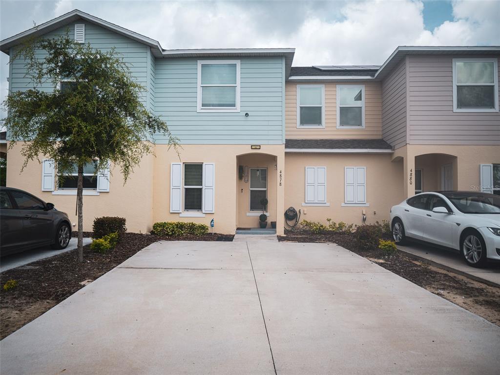 4878 CORAL CASTLE DRIVE