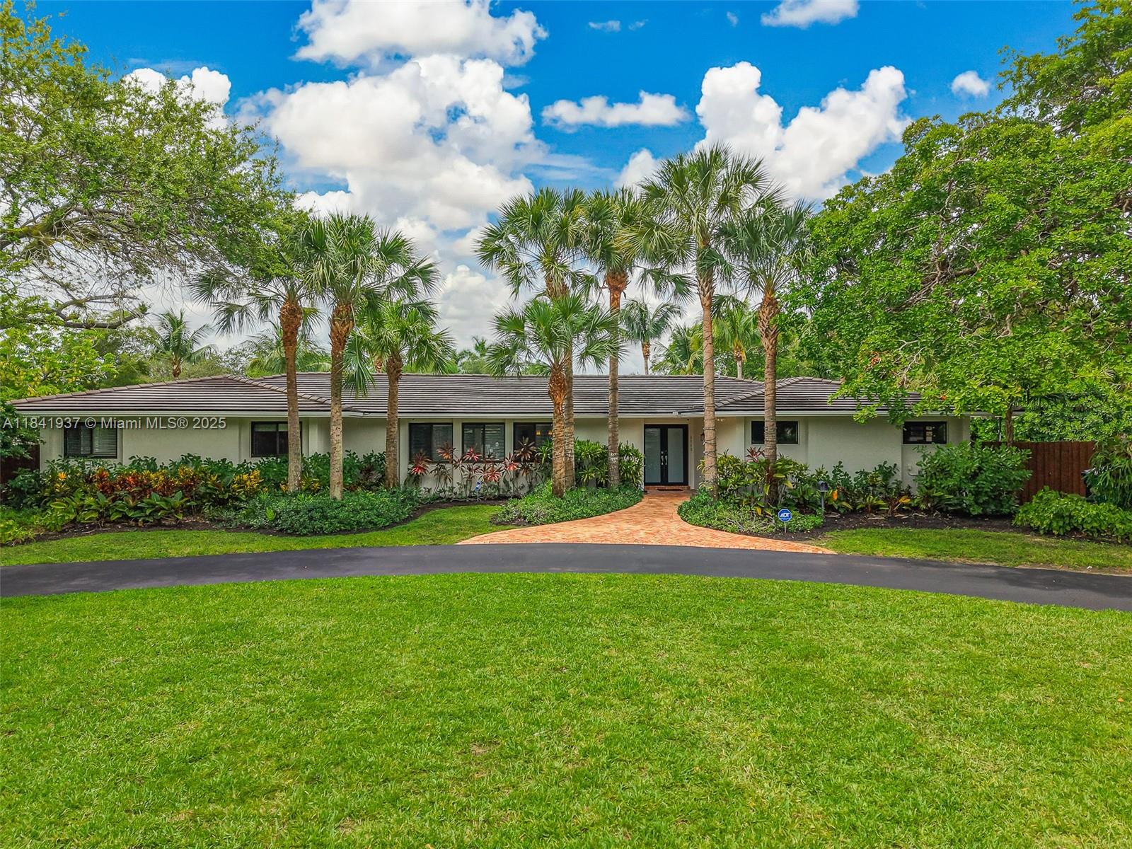 6840 N Cartee Road, Palmetto Bay FL 33158