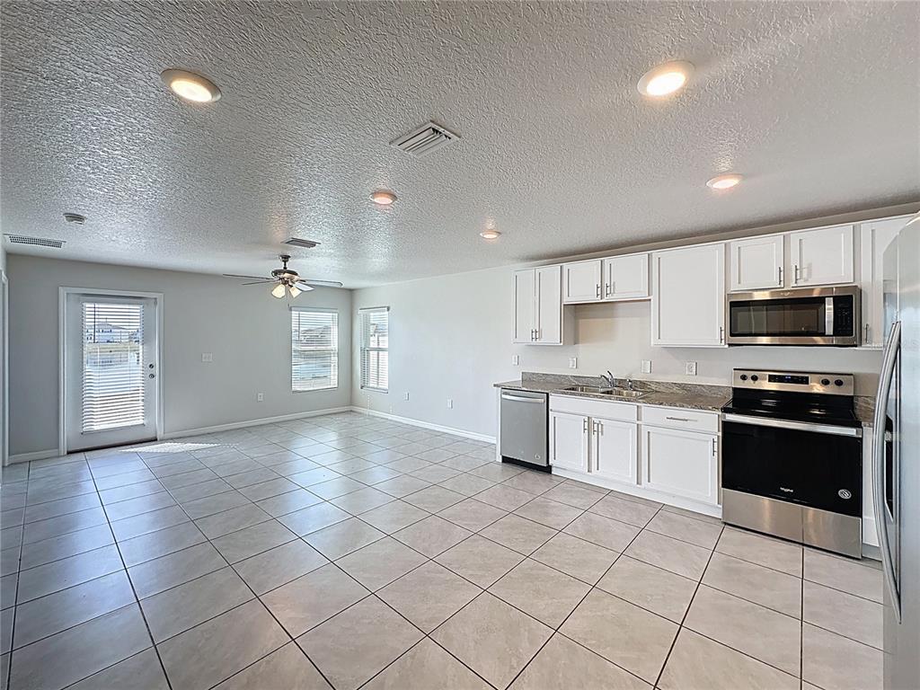 12167 HIGH ROCK WAY, PARRISH, FL — photo 5 of 25