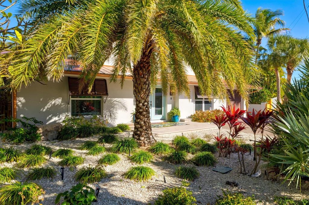 506 58TH STREET, HOLMES BEACH, FL — photo 5 of 30