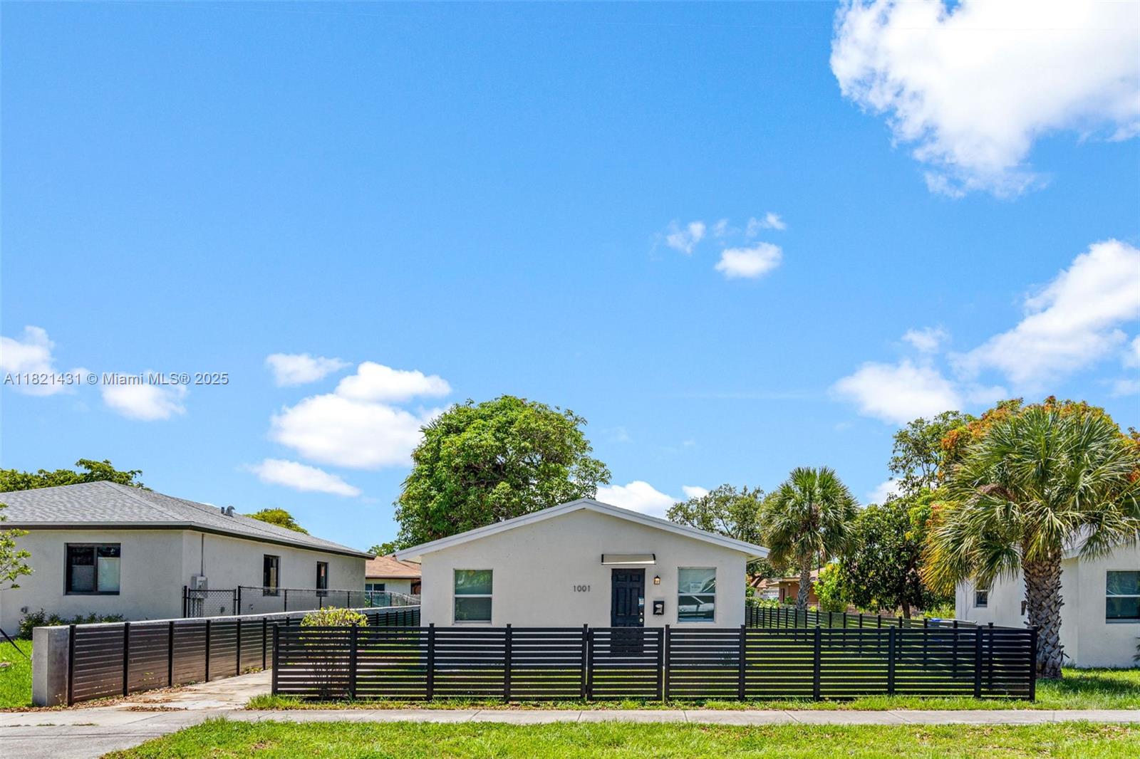 1001 NW 4th Ave, Pompano Beach FL 33060