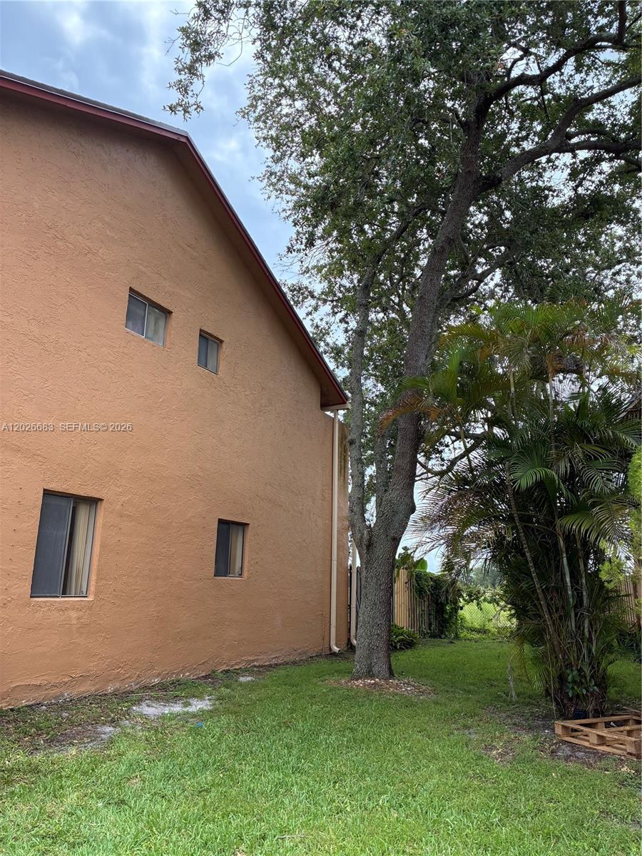 2828 NW 80th Ave, Sunrise FL 33322