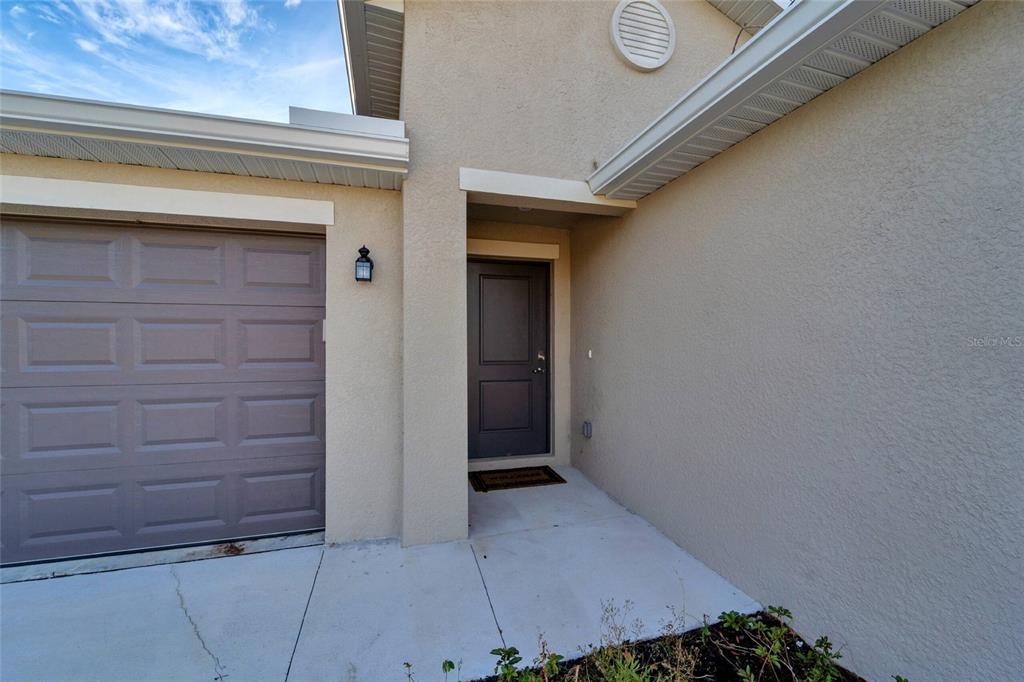 1207 SHEEHAN BOULEVARD, PORT CHARLOTTE, FL — photo 3 of 30
