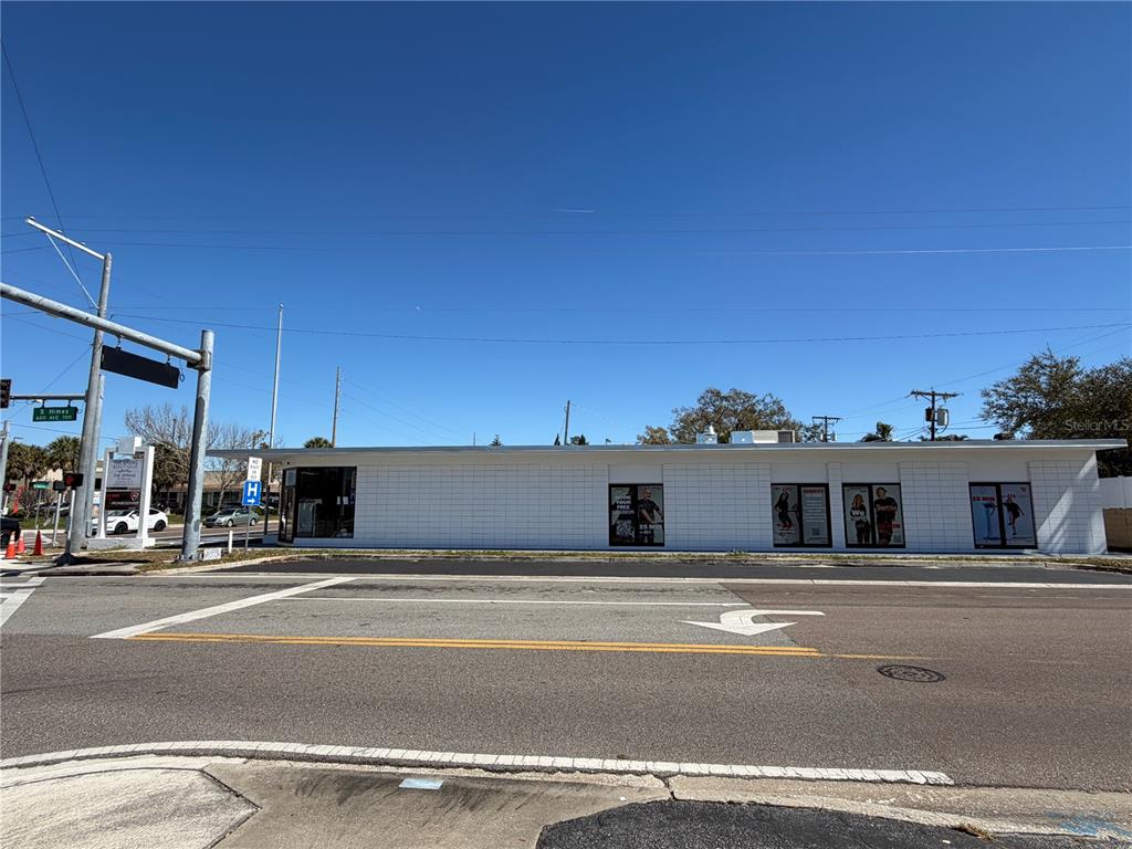 3418 W SWANN AVENUE UNIT 200