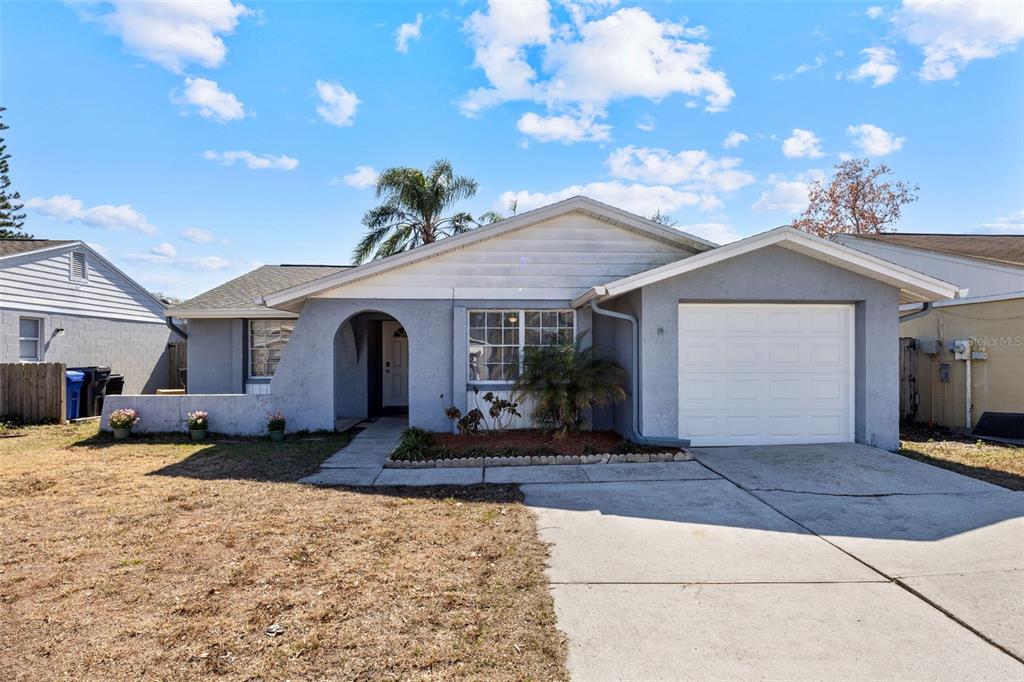 7212 LUNITA COURT