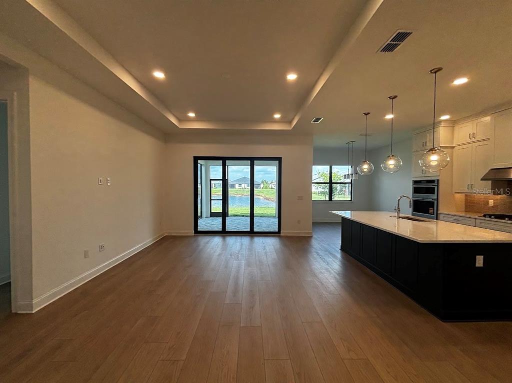 5613 FREESTONE CIRCLE, APOLLO BEACH, FL — photo 3 of 26