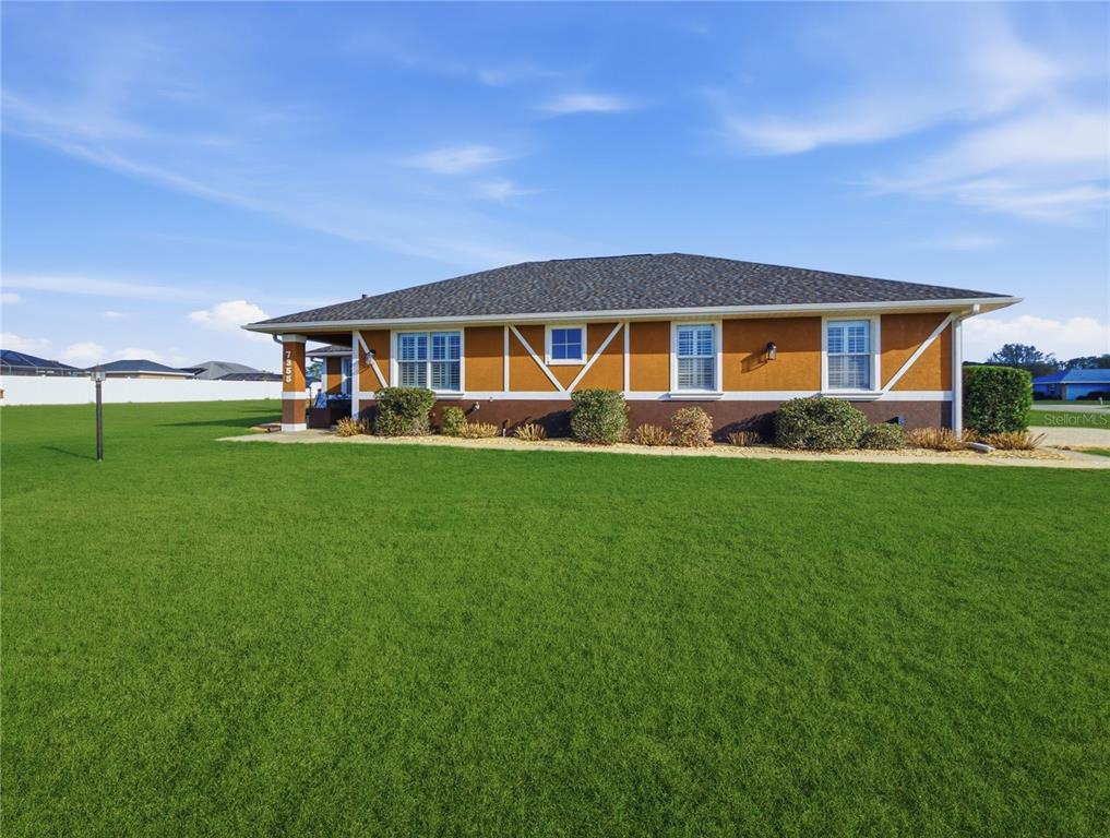 7355 SE 106TH PLACE, BELLEVIEW, FL — photo 3 of 30