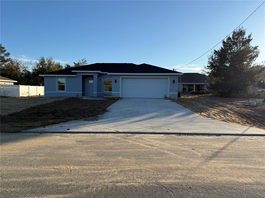8 MALAUKA CIRCLE LANE