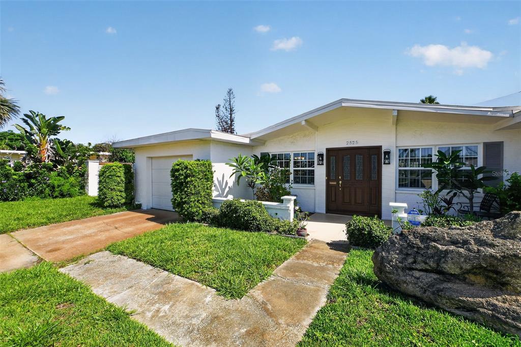 2525 CORAL WAY W