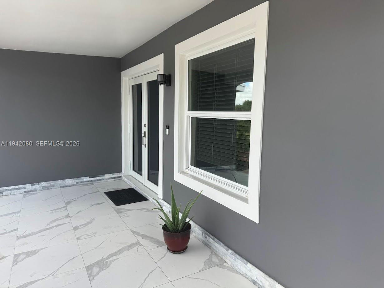 412 W 15th St, Hialeah FL 33010