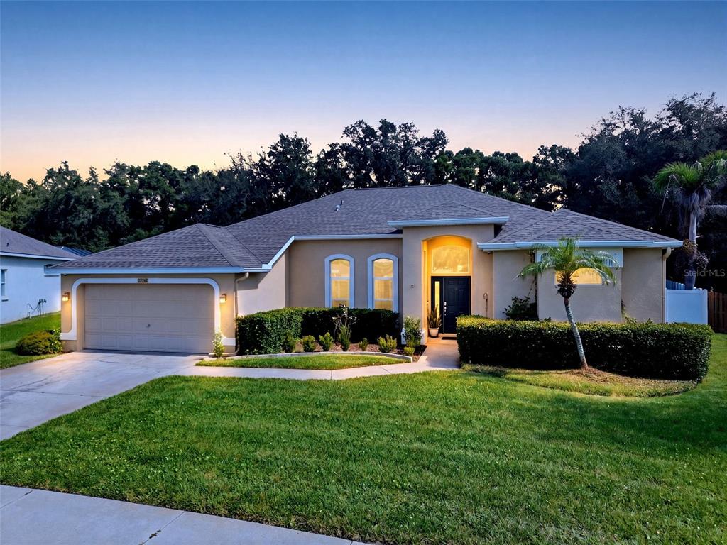 4704 RED WARBLER LANE