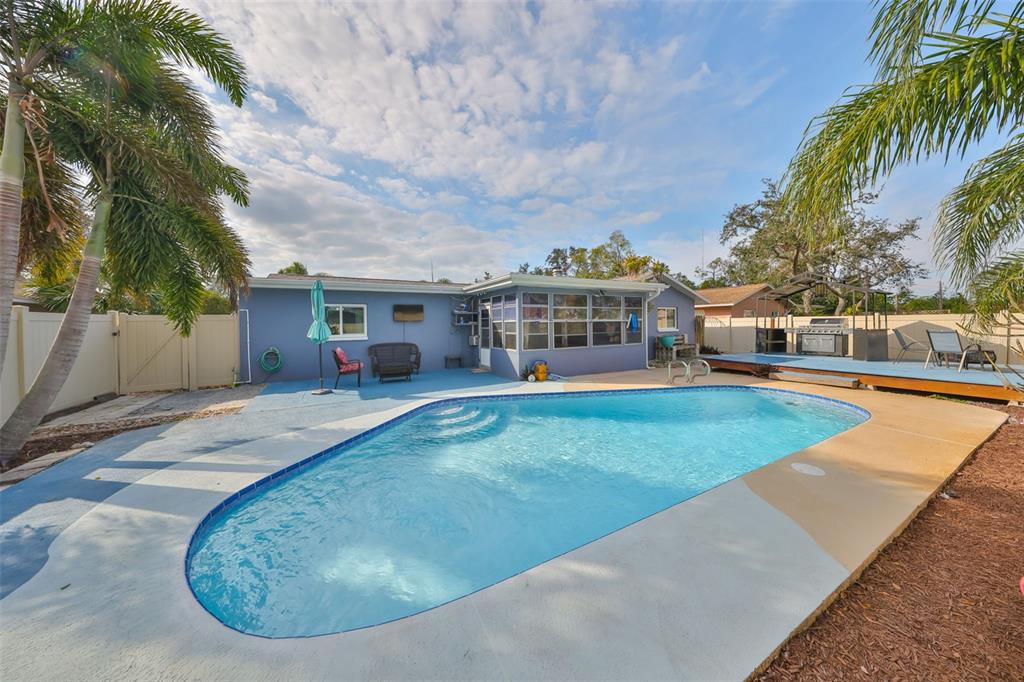 12341 79TH PLACE, SEMINOLE, FL — photo 3 of 30