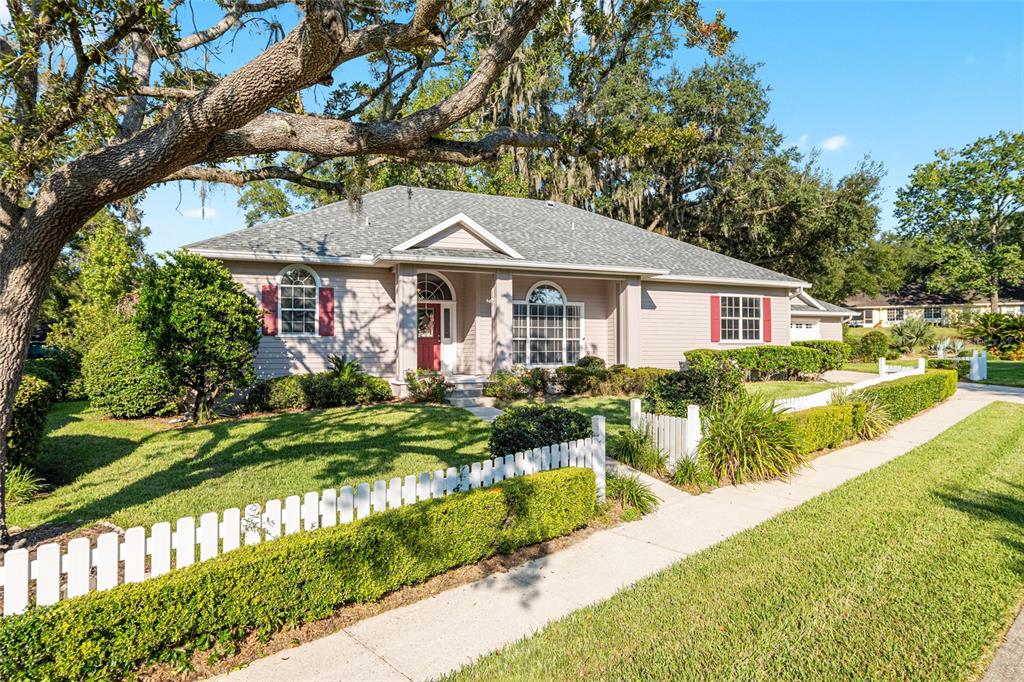 10508 NW 32ND PLACE