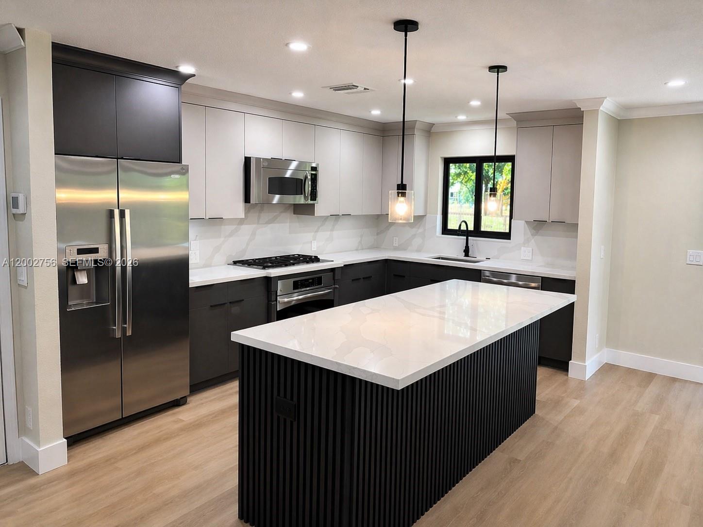 2660 Starwood Cir, West Palm Beach FL 33406