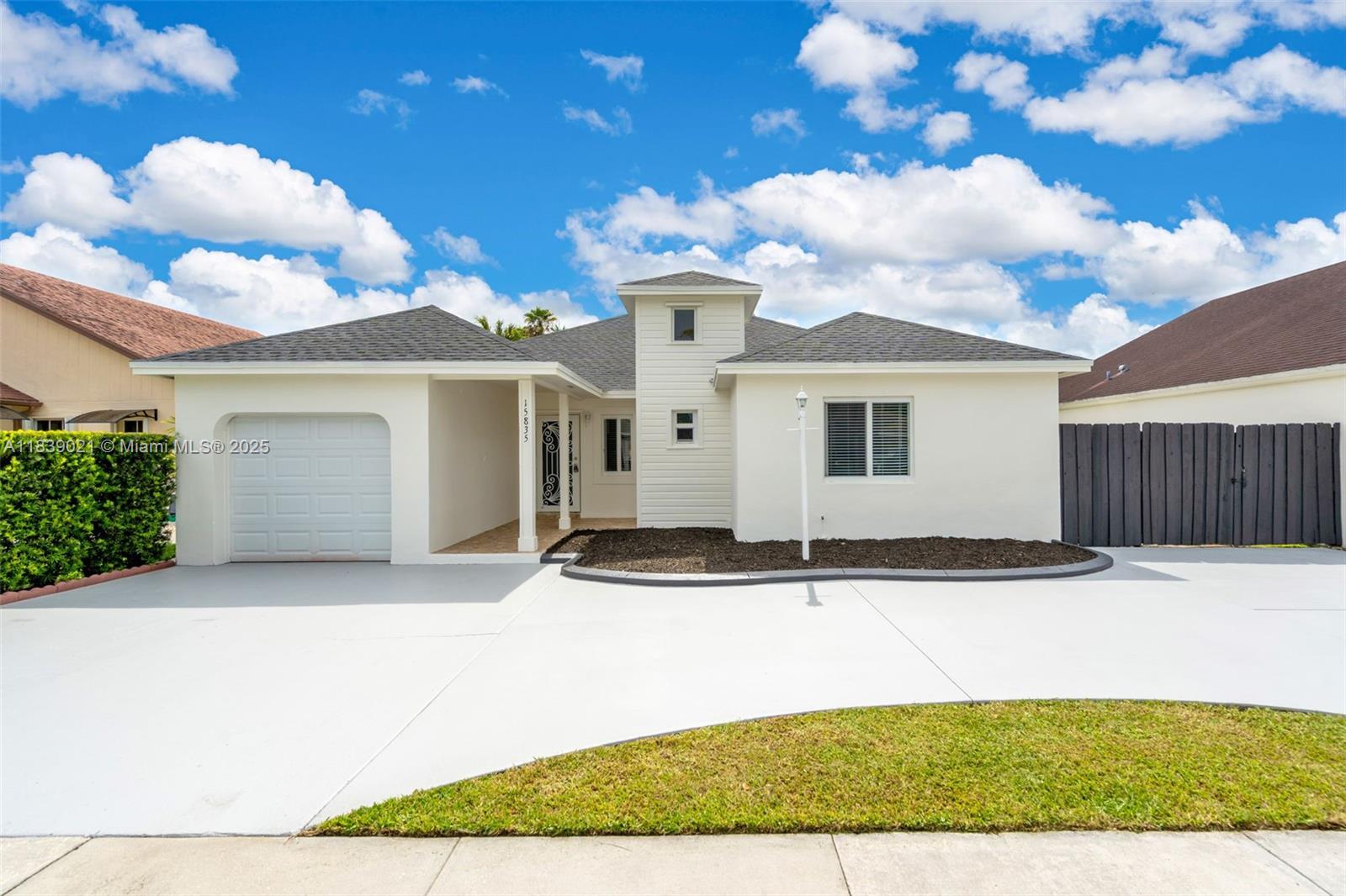 15835 SW 144th Ct, Miami FL 33177