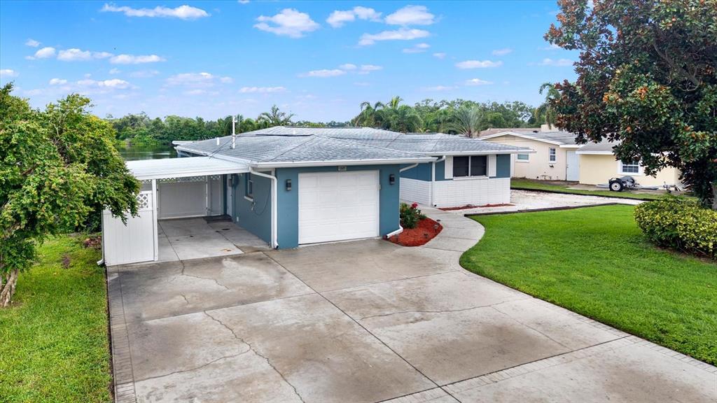 5995 BLOSSOM LAKE DRIVE