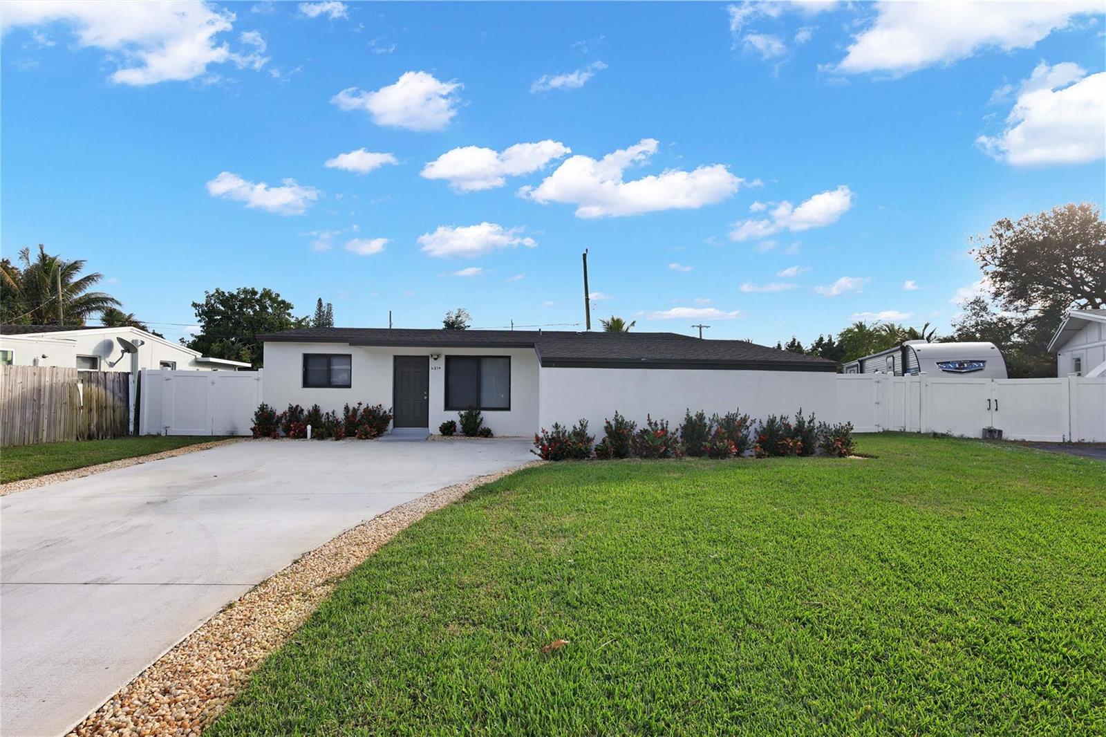 6374 SW 2nd Street, Margate FL 33068