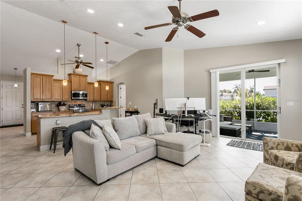 601 HAMLIN STREET, NOKOMIS, FL — photo 3 of 19
