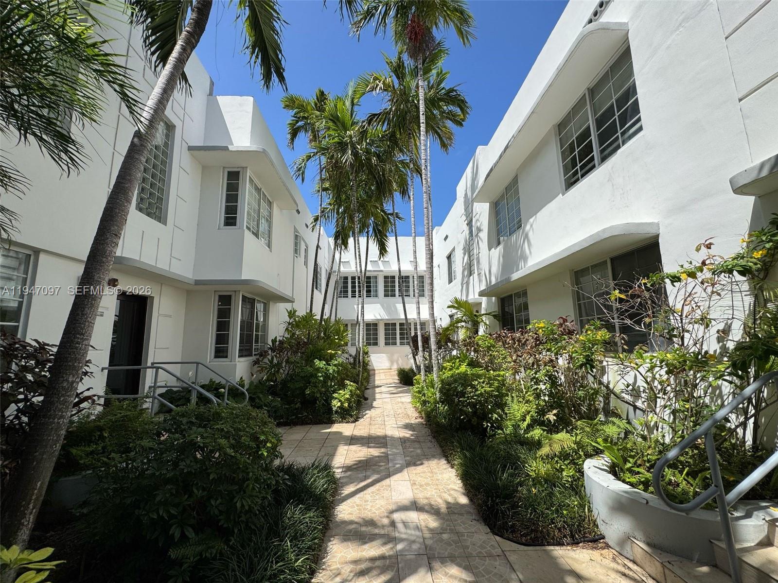 1000 Meridian Ave # 17, Miami Beach FL 33139