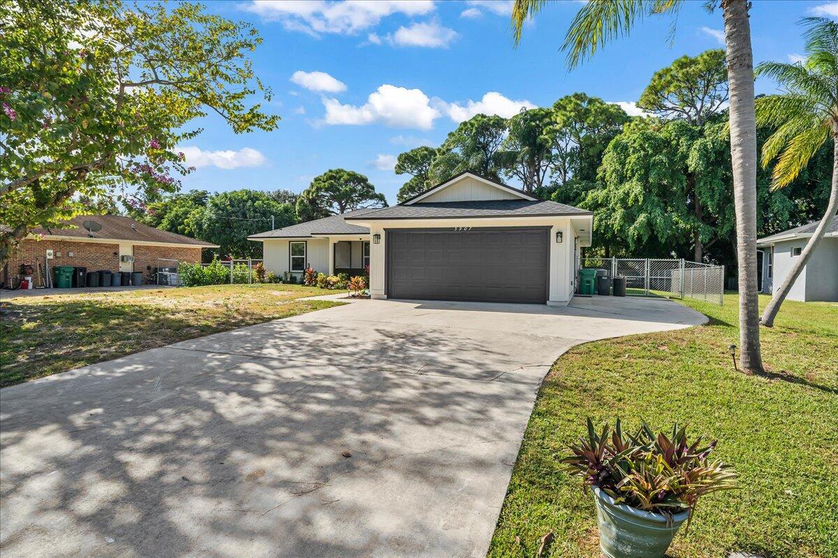 5907 Raintree Trail, Fort Pierce FL 34982