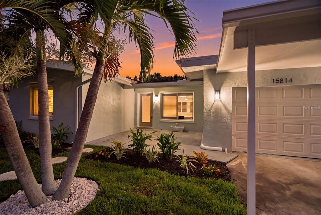 15814 3RD STREET E, REDINGTON BEACH, FL — photo 2 of 30