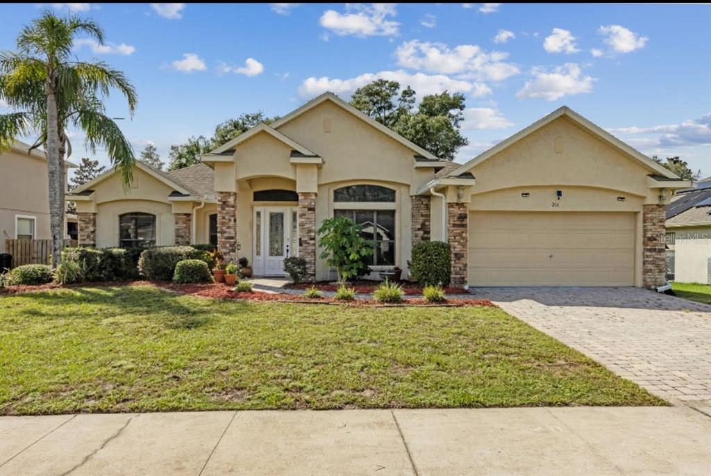 216 BLUE CRYSTAL DRIVE