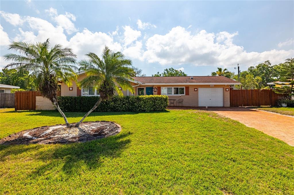 1365 WINDSOR DRIVE